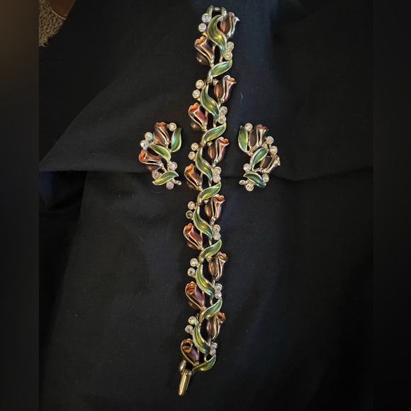 Vintage Bracelet & Earrings Set - Picture 5 of 12